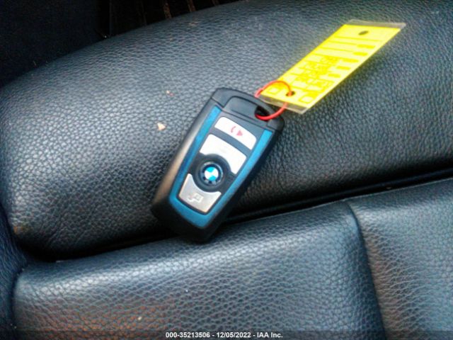 WBA8B7G39HNT71076 BMW 3 Series 340i Xdrive