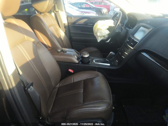 Lincoln MKT 2013 2LMHJ5ATXDBL55445 Image 7