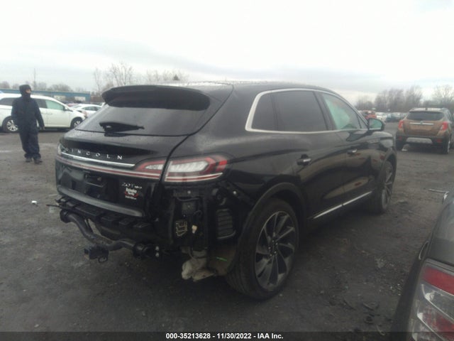 2020 Lincoln Nautilus, VIN: 2LMPJ8K99LBL25450