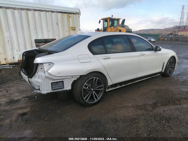 BMW 7 Series 740i Xdrive 2022 аукцион фото