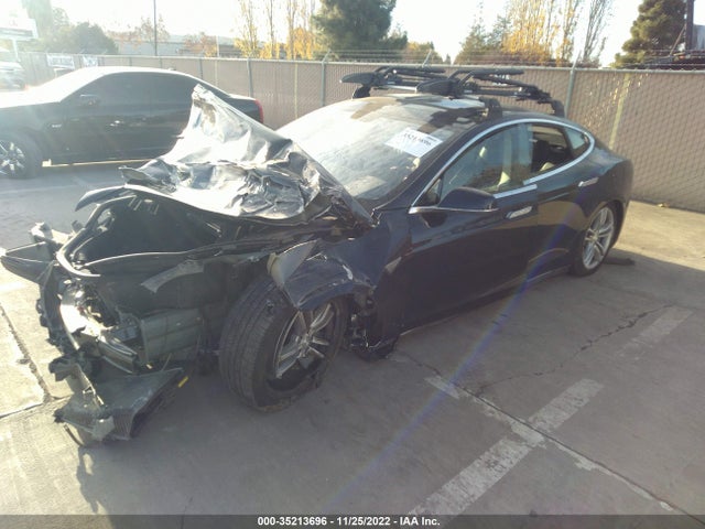 Tesla MODEL S 2013 5YJSA1CN3DFP08589 Image 2