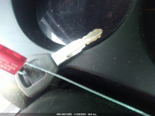 Acura RL 2001 JH4KA96551C002922 Image 3