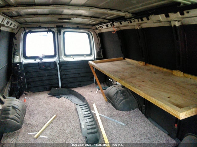 GMC SAVANA CARGO VAN 2005 1GTFG15X651237496 Image 9