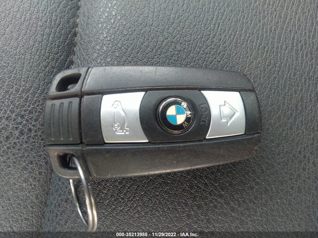 2015 BMW X1, VIN: WBAVL1C53FVY36114