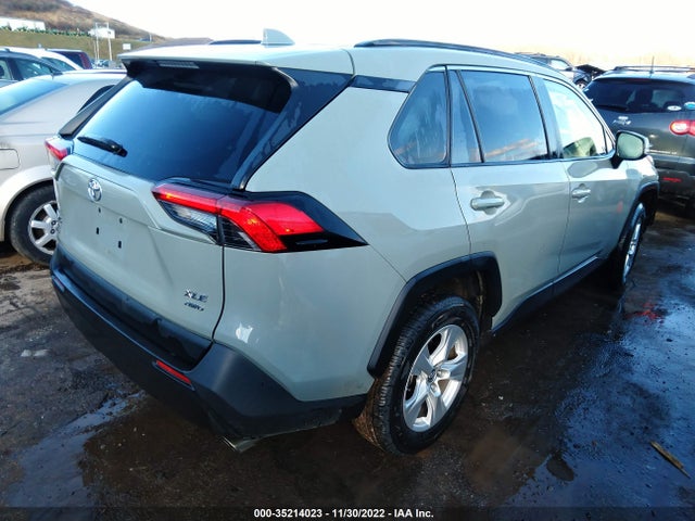 2019 TOYOTA RAV4 XLE VIN: JTMP1RFV7KD013357