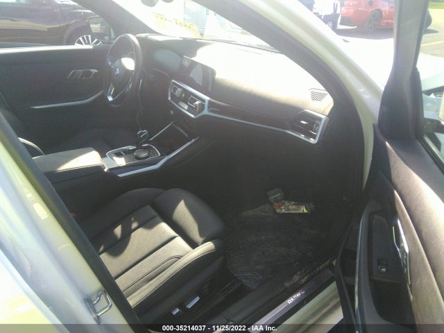 BMW 3 Series 330i 2020 3MW5R1J09L8B12321 Image 5