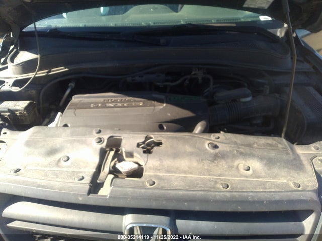 2004 HONDA PILOT EX VIN: 2HKYF18634H557932