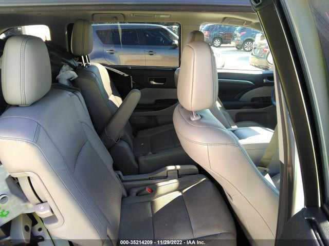 2017 Toyota Highlander, VIN: 5TDDGRFH2HS030513