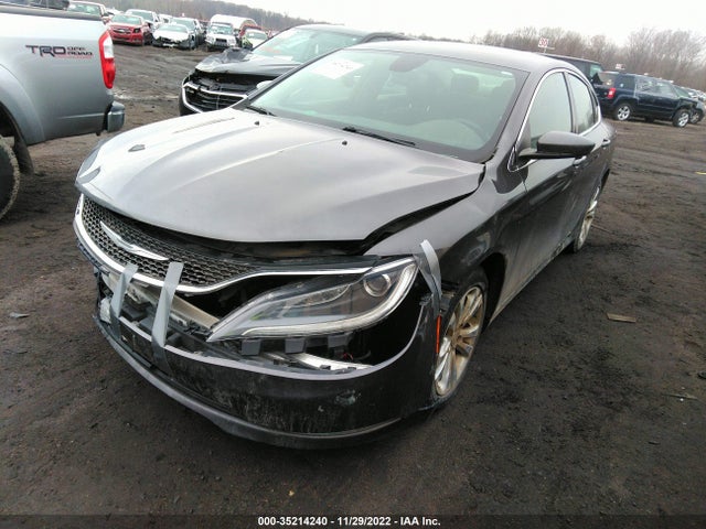 Chrysler 200 Limited 2015 1C3CCCAB8FN701410 Image 2