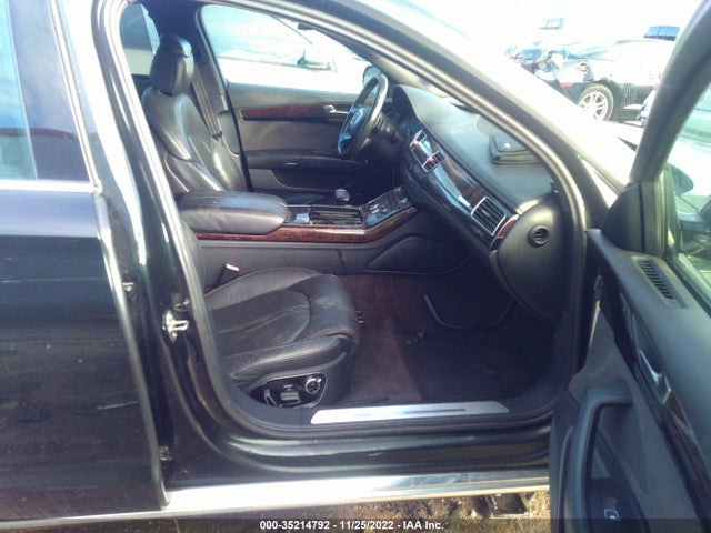 Audi A8 L 2011 WAURVAFD9BN012658 Image 10