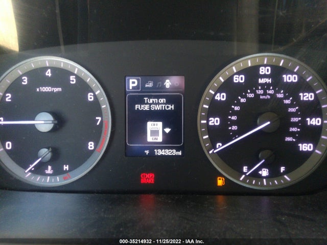 2015 HYUNDAI SONATA 2.4L SE VIN: 5NPE24AF9FH117176