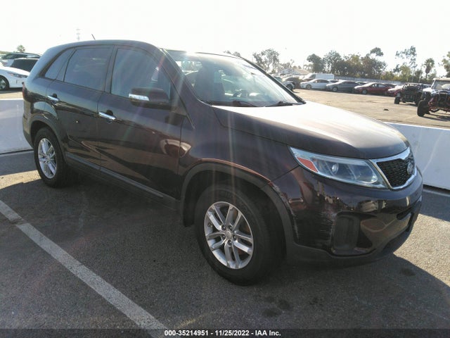 2014 KIA SORENTO LX VIN: 5XYKT3A66EG483404