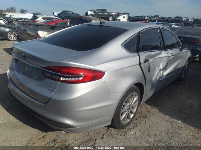 2018 Ford Fusion, VIN: 3FA6P0PU0JR106048