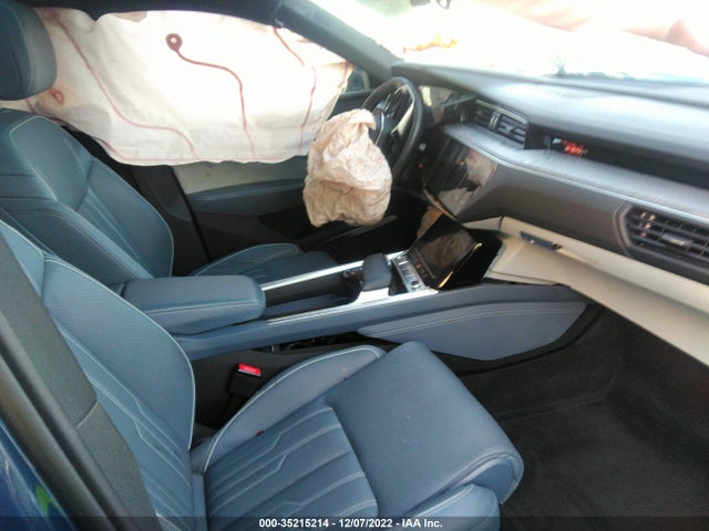 2020 Audi e-tron, VIN: WA13ABGE6LB032638