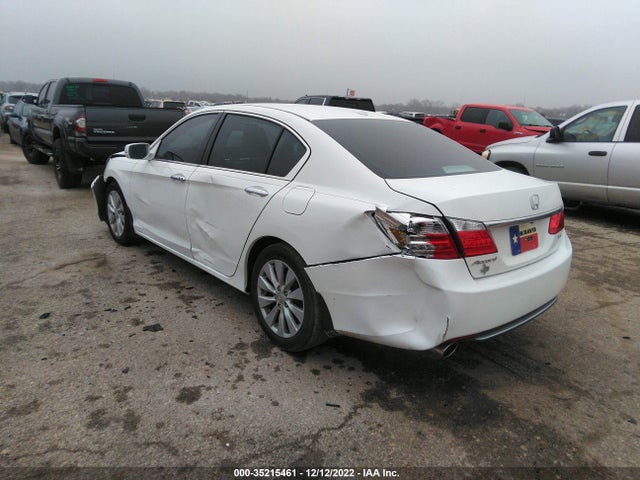 2015 Honda Accord, VIN: 1HGCR3F82FA017744