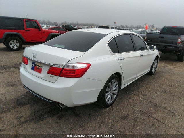 2015 Honda Accord, VIN: 1HGCR3F82FA017744