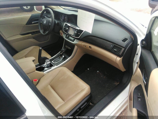 2015 Honda Accord, VIN: 1HGCR3F82FA017744