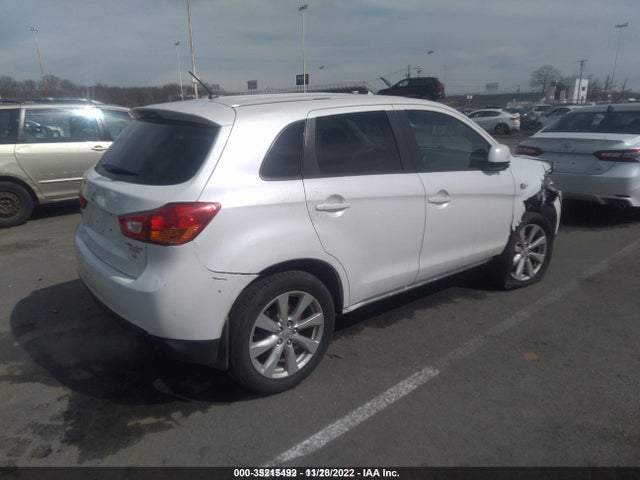 2015 MITSUBISHI OUTLANDER SPORT 2.4 ES VIN: 4A4AP3AW1FE033825