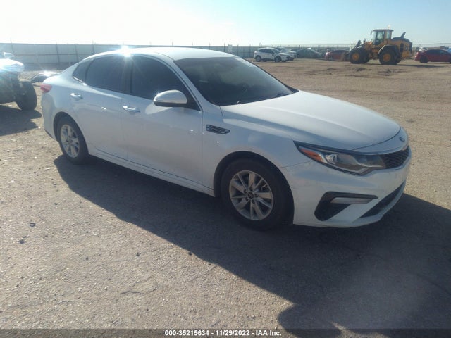 2019 Kia Optima, VIN: 5XXGT4L34KG282776
