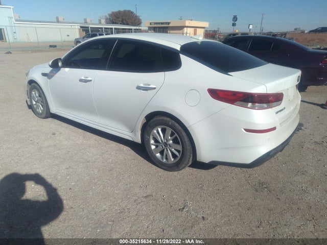 2019 Kia Optima, VIN: 5XXGT4L34KG282776