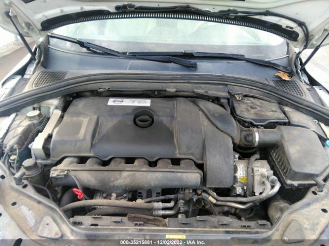 YV4902DZ4B2147003 Volvo XC60