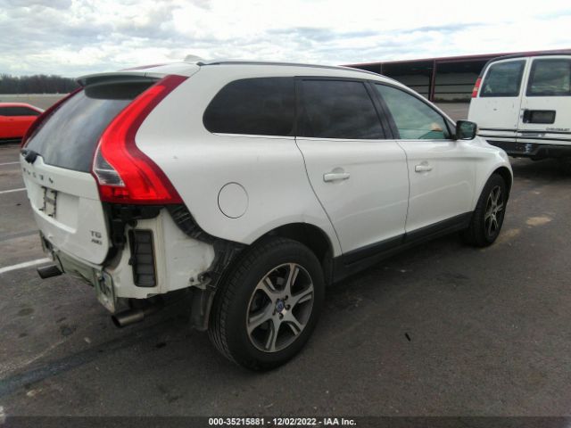 YV4902DZ4B2147003 Volvo XC60