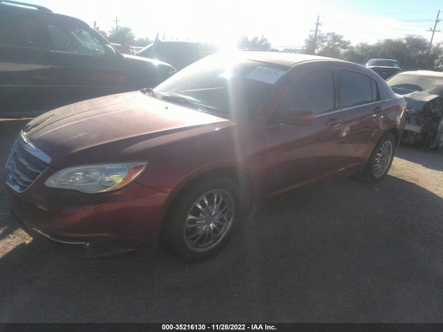 Chrysler 200 LX 2014 1C3CCBABXEN214122 Image 2