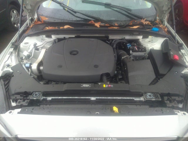 2022 Volvo V60, VIN: YV4102WK7N2094749