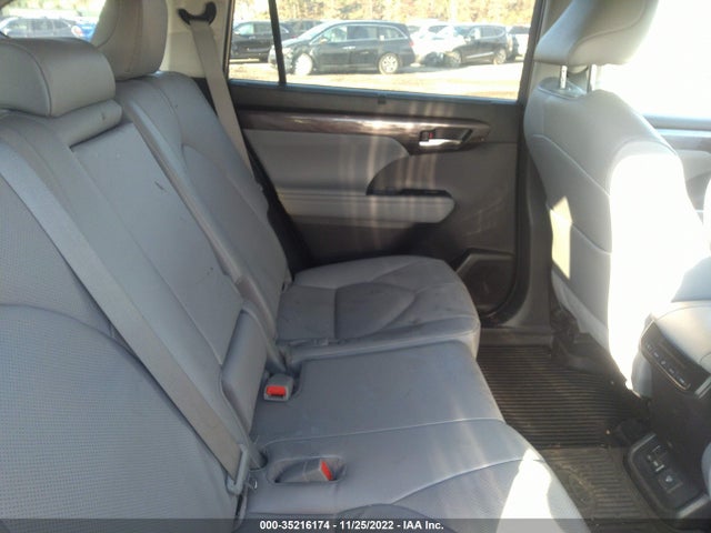 2022 Toyota Highlander, VIN: 5TDDZRBH2NS190998