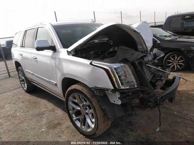 Cadillac Escalade Platinum 2018 1GYS4DKJ0JR401663 Image 1