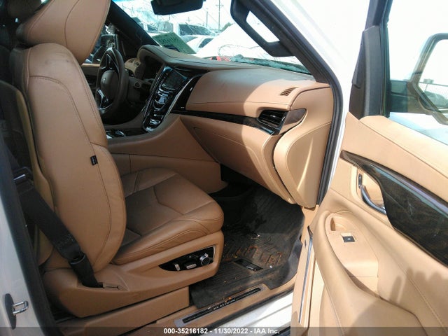 Cadillac Escalade Platinum 2018 1GYS4DKJ0JR401663 Image 5