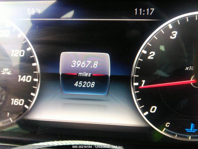 2019 Mercedes-Benz E-Class, VIN: WDDZF4JB9KA608972