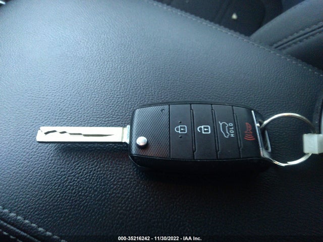 2020 Kia Sorento, VIN: 5XYPGDA57LG617471