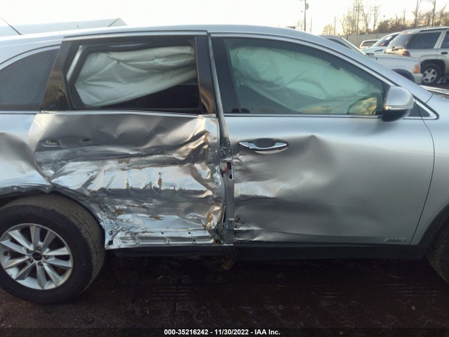 2020 Kia Sorento, VIN: 5XYPGDA57LG617471