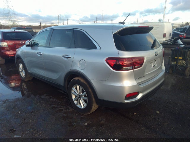 2020 Kia Sorento, VIN: 5XYPGDA57LG617471