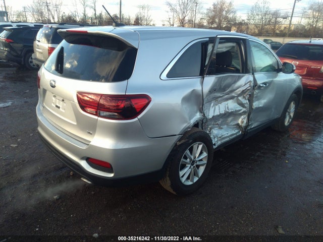 2020 Kia Sorento, VIN: 5XYPGDA57LG617471
