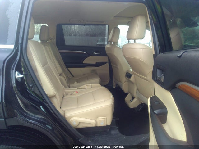 2018 Toyota Highlander, VIN: 5TDDGRFH3JS039131