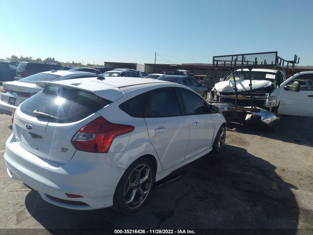 Ford FOCUS ST 2014 1FADP3L91EL316642 Image 5