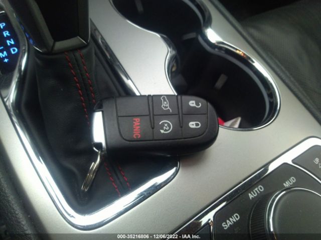 1C4RJFLG1JC321884 Jeep Grand Cherokee Trailhawk