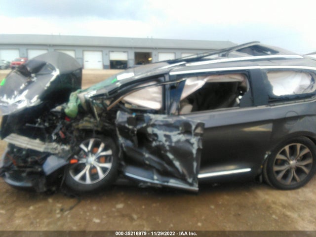 Chrysler Pacifica Limited 2017 2C4RC1GG3HR544548 Image 6