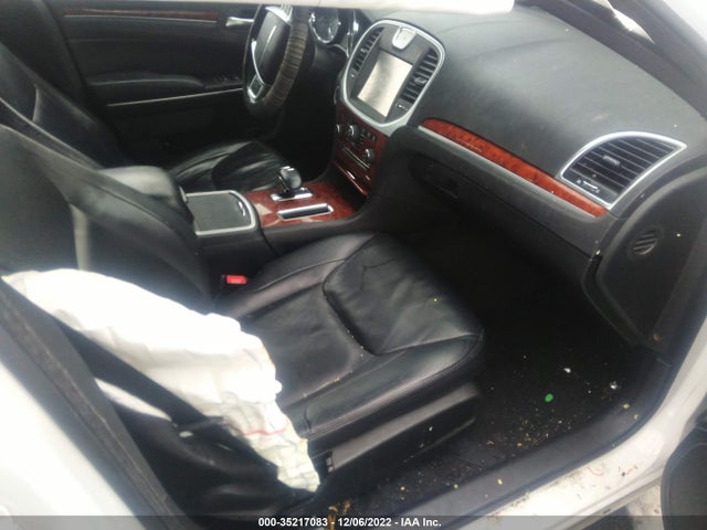 2C3CCAAG1DH573016 Chrysler 300