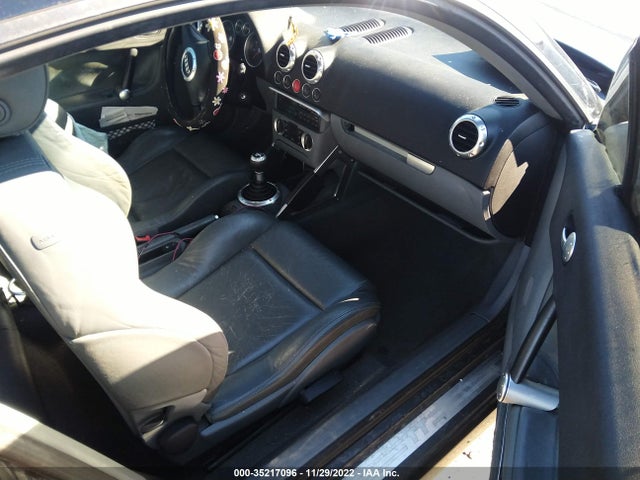Audi TT 2000 TRUTC28N0Y1000642 Image 5