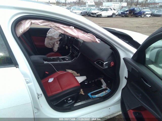2019 Jaguar XE, VIN: SAJAL4FX8KCP49090