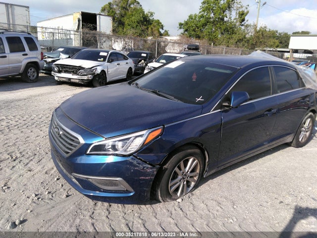 Hyundai SONATA SE 2016 5NPE24AF7GH328586 Image 2