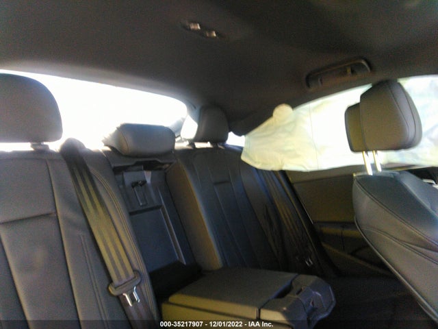 WAUENCF59JA006304 Audi A5 Sportback Premium Plus