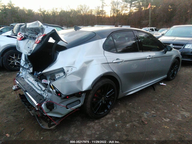 2022 Toyota Camry, VIN: 4T1K31AKXNU044704