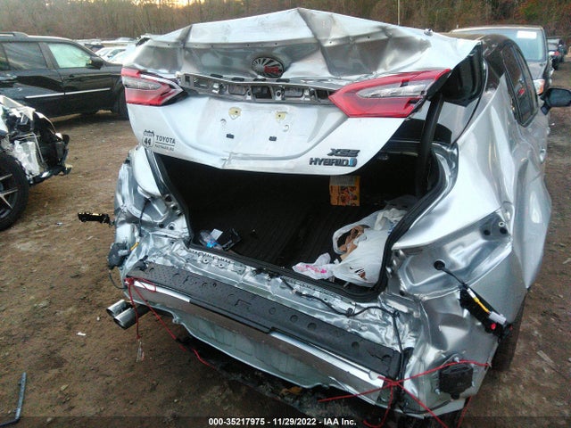 2022 Toyota Camry, VIN: 4T1K31AKXNU044704