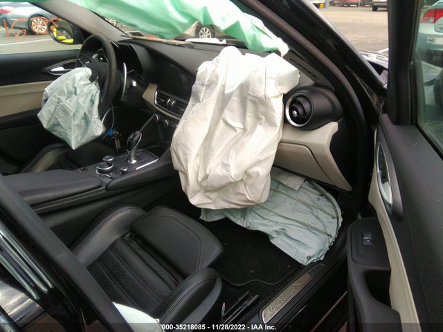ZARFANBN2K7609099 Alfa Romeo Giulia Ti Sport