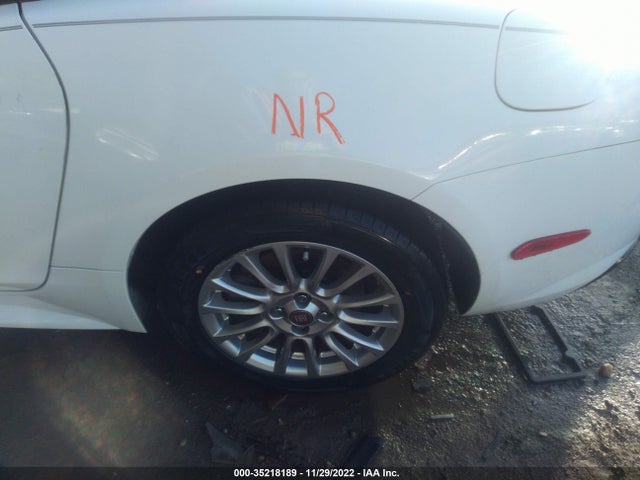 2017 Fiat 124 Spider, VIN: JC1NFAEK3H0102390