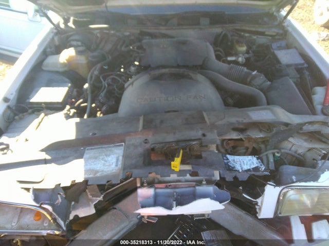 1996 LINCOLN TOWN CAR SGN/DMND ANV/CYPRESS/JN VIN: 1LNLM82W7TY668221